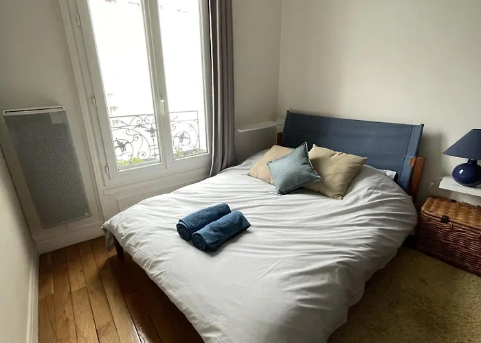 Sunny, Quiet 2-Room Apartment, 15Th - Montparnasse